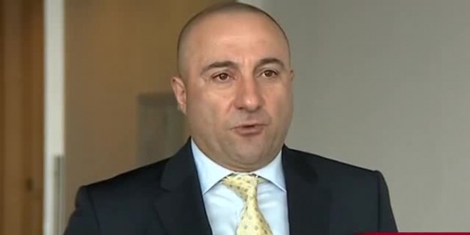 kaxa oqriashvili კახა ოქრიაშვილი: პრემიერს წლიური შემოსავალი 500 ათასი ლარი უნდა ჰქონდეს