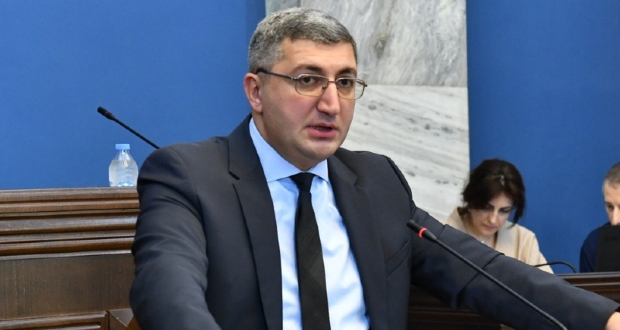 გიორგი კაკაურიძე