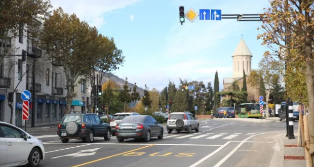 ქეთევან დედოფლის გამზირი